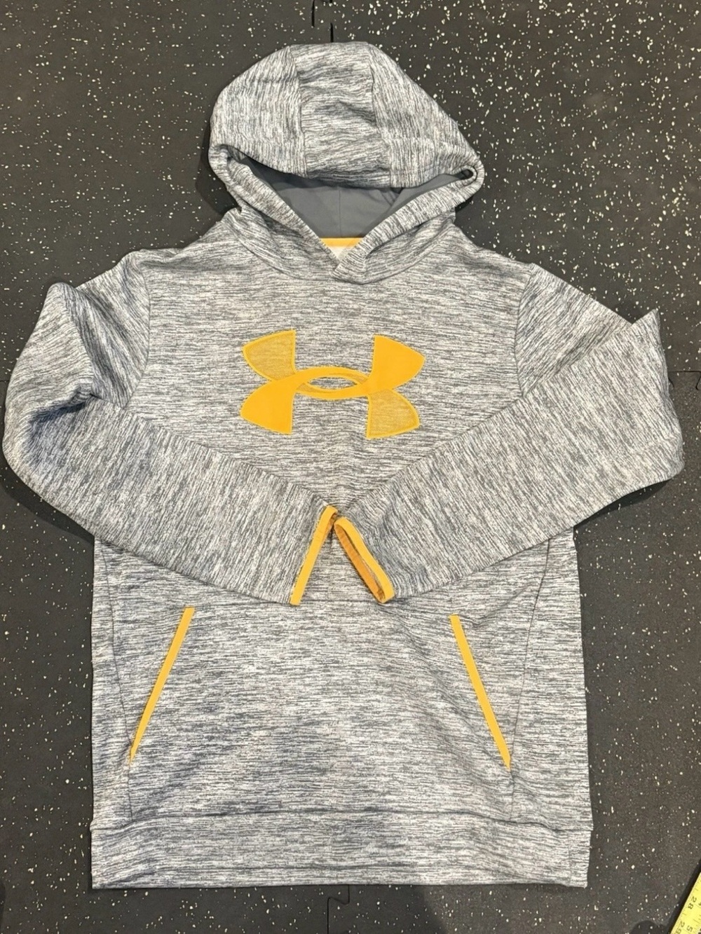 Under Armour Youth XL Hoodie